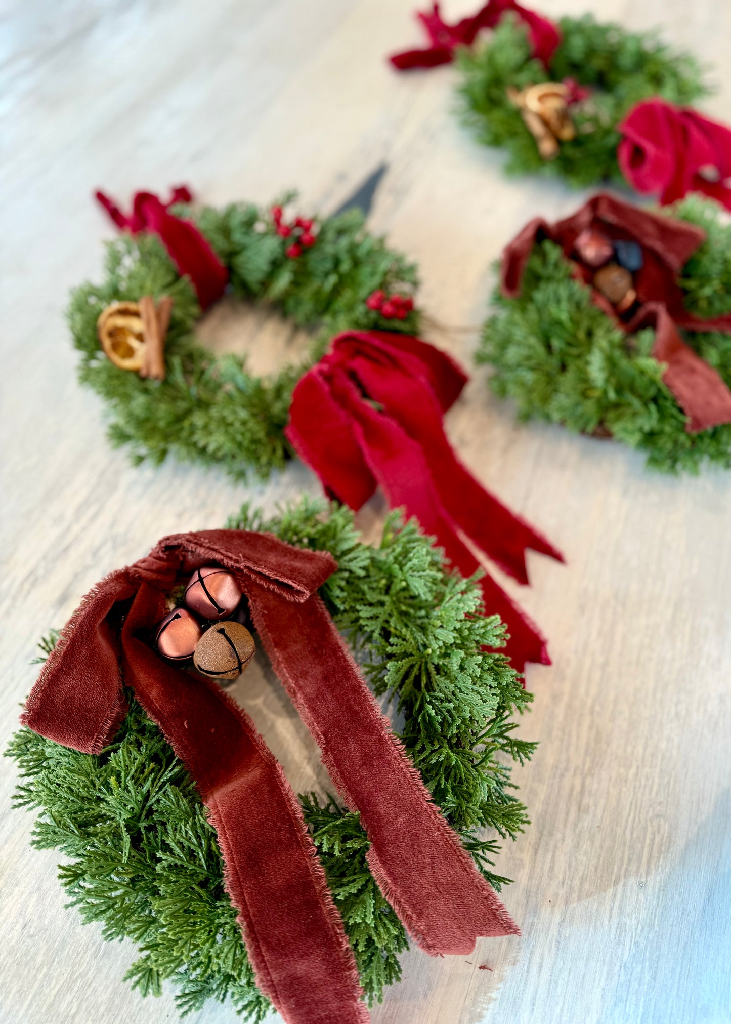 Mini Holiday/Winter Wreaths 10"