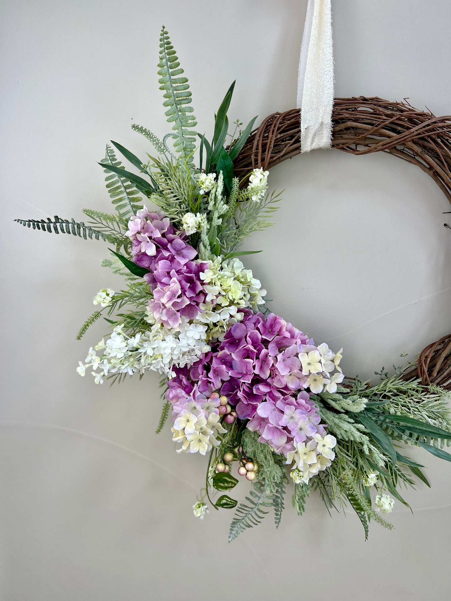 Hydrangea-Liliac Wreath